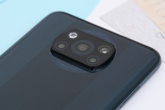 Camera sau Xiaomi POCO X3 NFC