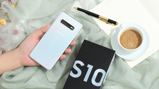 Nắp lưng Samsung S10 Nắp lưng Samsung S10