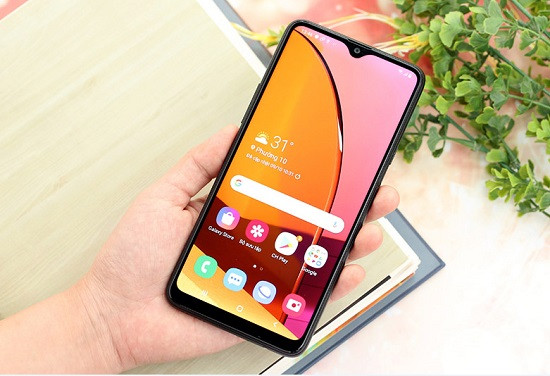 Thay camera trước Samsung A20s chất lượng Thay camera trước Samsung A20s chất lượng