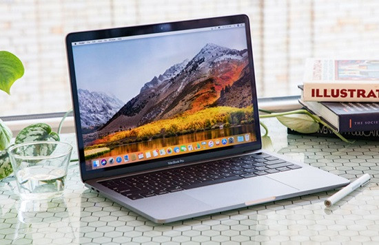 Thay màn hình Macbook giá rẻ uy tín tại trung tâm FASTCARE Thay màn hình Macbook giá rẻ uy tín tại trung tâm FASTCARE