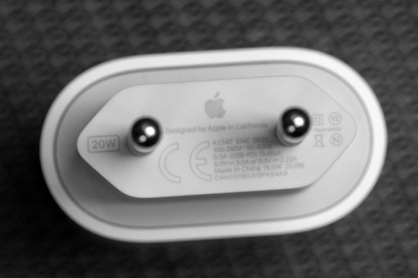 Cách giải quyết tình trạng iPhone 11 Pro Max bị nóng máy