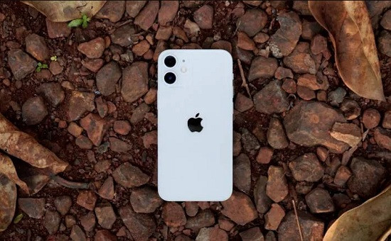 Thay mặt kính sau iPhone 12 Mini uy tín giá rẻ Thay mặt kính sau iPhone 12 Mini uy tín giá rẻ