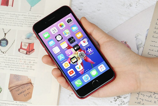 Thay pin iPhone SE 2020 chất lượng cao Thay pin iPhone SE 2020 chất lượng cao