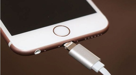 Sạc pin cho iPhone Sạc pin cho iPhone