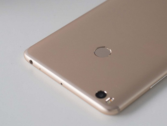 Thay camera sau Xiaomi Mi Max 2 chất lượng cao Thay camera sau Xiaomi Mi Max 2 chất lượng cao