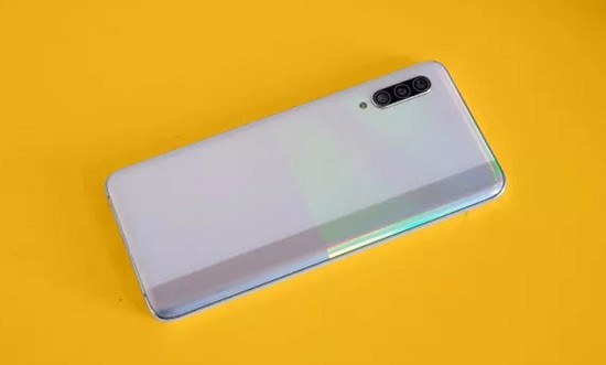 Thay vỏ Samsung A90 giá rẻ uy tín Thay vỏ Samsung A90 giá rẻ uy tín