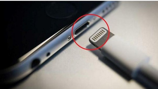 Nguyên nhân iPhone không nhận micro ngoài