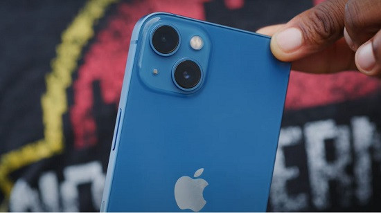 Thay camera sau iPhone 13 giá rẻ chất lượng cao Thay camera sau iPhone 13 giá rẻ chất lượng cao