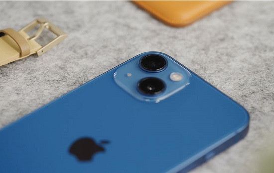 Thay kính camera iPhone 13 giá rẻ uy tín Thay kính camera iPhone 13 giá rẻ uy tín