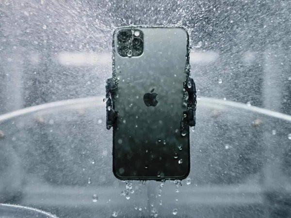 iPhone 12 Pro Max bị vô nước