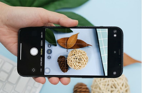 Khắc phục camera iPhone 12 Pro Max bị ám vàng Khắc phục camera iPhone 12 Pro Max bị ám vàng