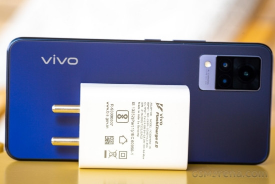 Pin Vivo V21