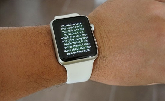 Apple Watch bị khóa kích hoạt
