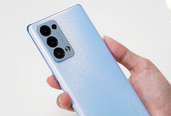 Thay nắp lưng Oppo Reno6 Pro Thay nắp lưng Oppo Reno6 Pro