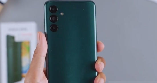 Thay kính camera Samsung A04s uy tín Thay kính camera Samsung A04s uy tín