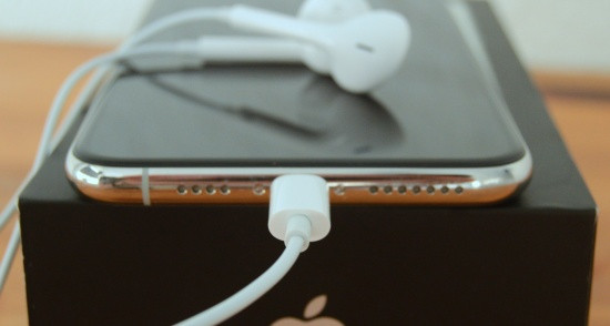 Cách sạc pin iPhone 11 Pro Max đúng cách
