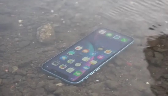 iPhone X thay pin không bị mất chống nước