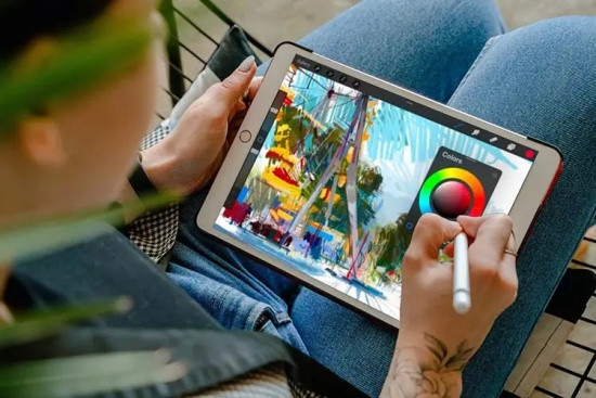 Nên mua iPad nào để học vẽ? Nên mua iPad nào để học vẽ?
