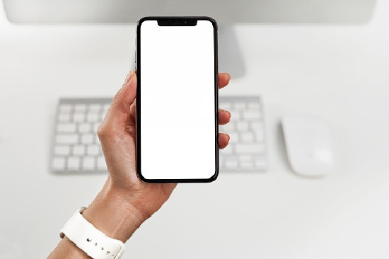 tình trạng iPhone 12 bị trắng màn hình tình trạng iPhone 12 bị trắng màn hình