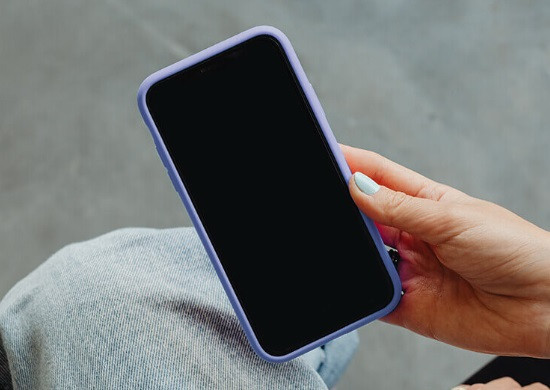 Màn hình iPhone 13 pro bị đen Màn hình iPhone 13 pro bị đen