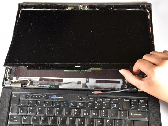 Thay màn hình laptop Lenovo ThinkPad