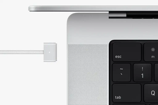 thay pin MacBook Pro 2016 uy tín