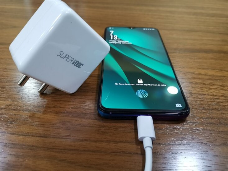 Sạc điện thoại Oppo qua đêm có sao không? Sạc điện thoại Oppo qua đêm có sao không?