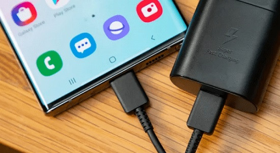 Kiểm tra pin và bộ sạc điện thoại Kiểm tra pin và bộ sạc điện thoại