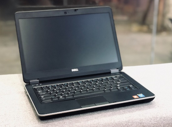 Thay bàn phím Laptop Dell Latitude E6440