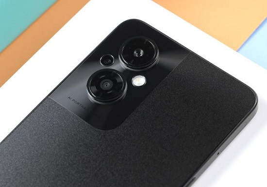 Thay kính camera Oppo Reno8 Z