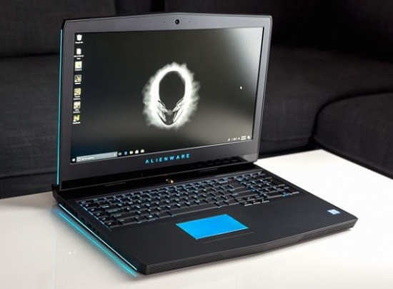 Thay màn hình Laptop Dell Alienware M17x R5
