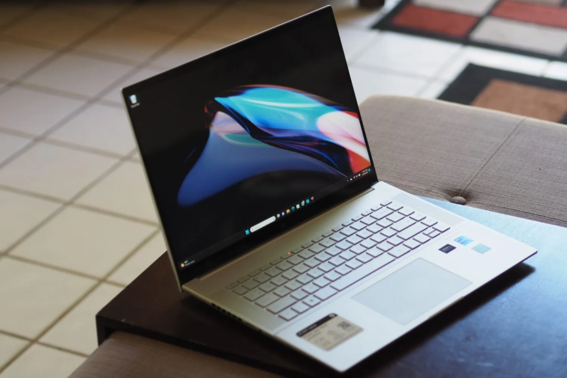 Khi nào cần thay bàn phím laptop HP Envy 16