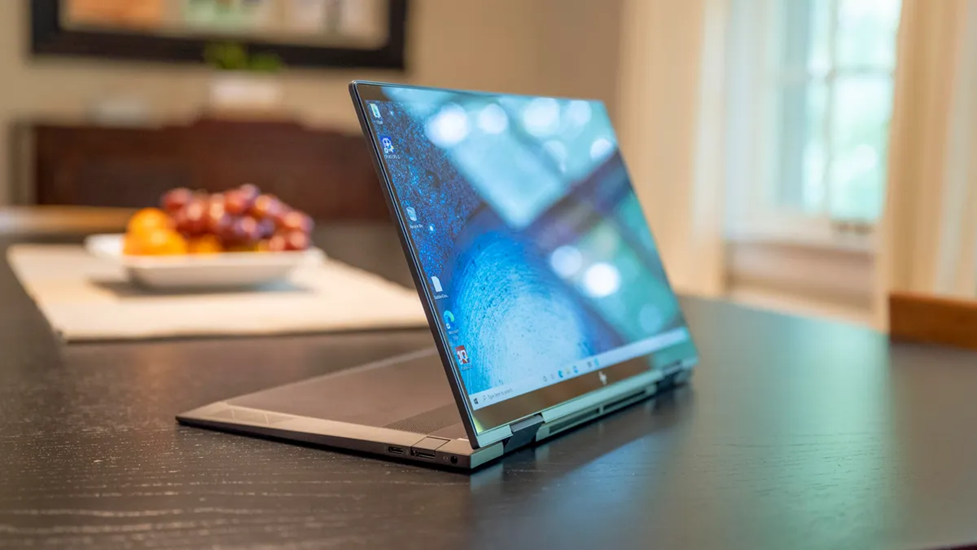 Khi nào cần thay màn hình HP Envy X360