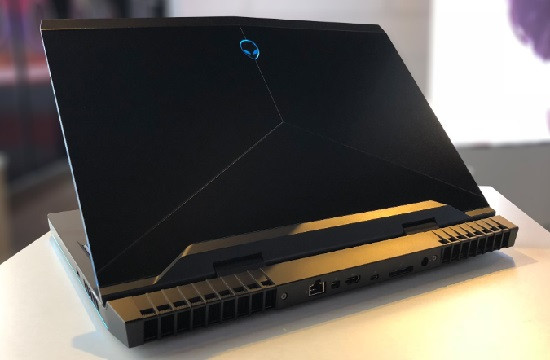 Thay bàn phím Laptop Dell Alienware 15 R4 Thay bàn phím Laptop Dell Alienware 15 R4