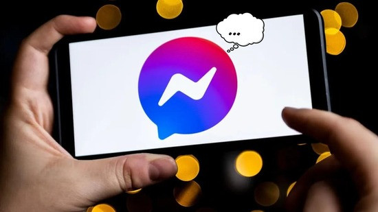 Tính năng cập nhật suy nghĩ trên Messenger là gì?