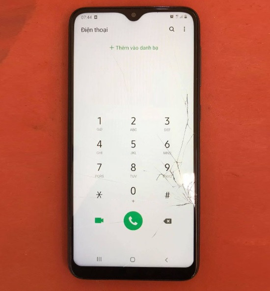 Trường hợp cần thay mặt kính Samsung A10s Trường hợp cần thay mặt kính Samsung A10s