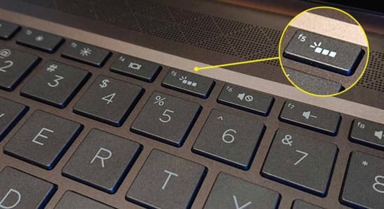 Cách đổi màu đèn LED bàn phím laptop Dell bằng phím tắt