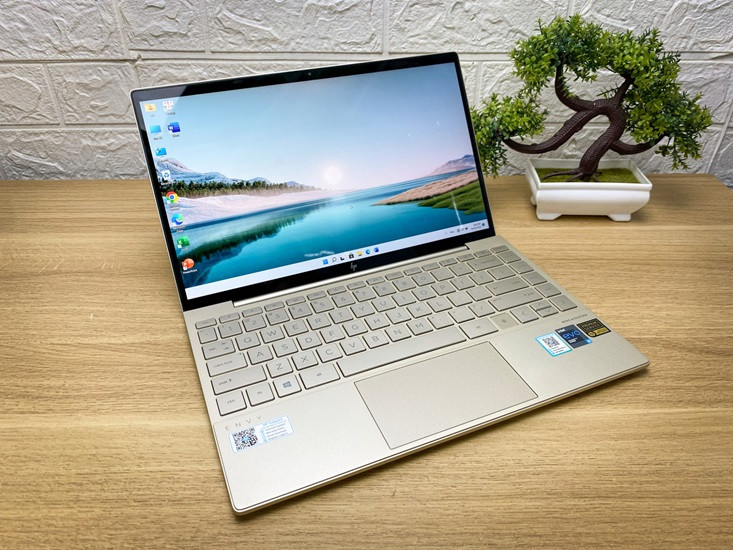 Khi nào cần thay bàn phím laptop HP Envy 13 Khi nào cần thay bàn phím laptop HP Envy 13