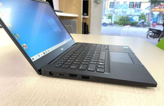 Nguyên nhân nào khiến bàn phím laptop Dell Latitude 7390 bị hỏng Nguyên nhân nào khiến bàn phím laptop Dell Latitude 7390 bị hỏng