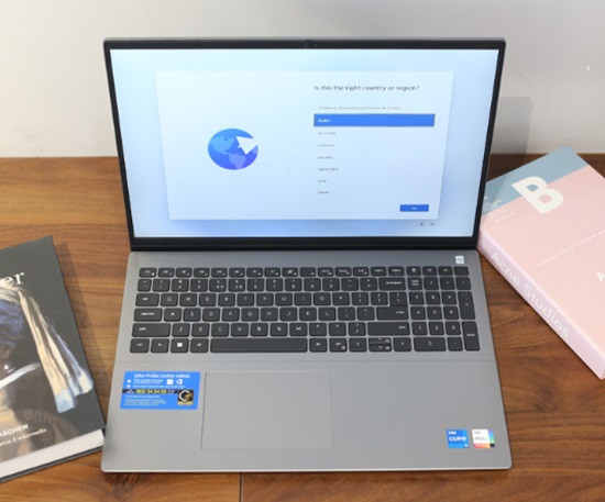 Thay bàn phím Laptop&nbsp;Dell Vostro 5620