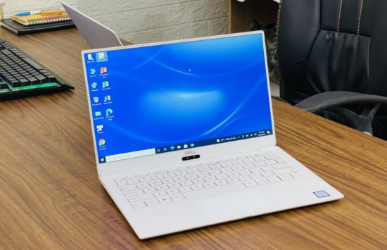 Thay màn hình laptop Dell XPS 13 9370 Thay màn hình laptop Dell XPS 13 9370