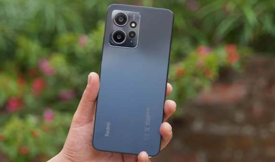 Bạn cần thay nắp lưng Xiaomi Redmi Note 12S khi nào Bạn cần thay nắp lưng Xiaomi Redmi Note 12S khi nào