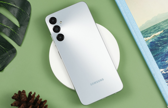 Nguyên nhân khiến camera sau Samsung A05s bị xuống cấp