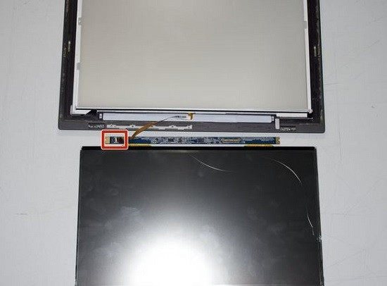 Thay màn hình laptop Asus Zenbook UX21E Thay màn hình laptop Asus Zenbook UX21E