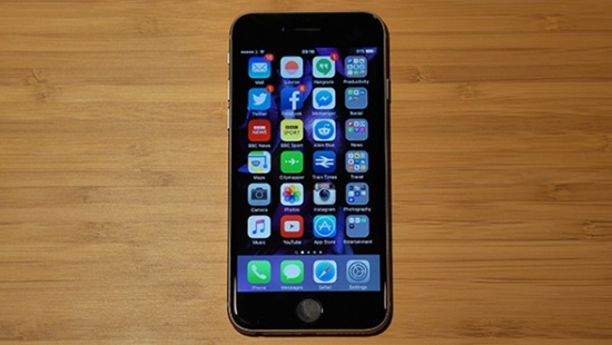 iPhone 6s bi nong may