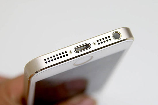 Có nhiều nguyên nhân khác nhau khiến loa trong iPhone 5s bị hư hỏng Thay loa trong iPhone 5s gia re