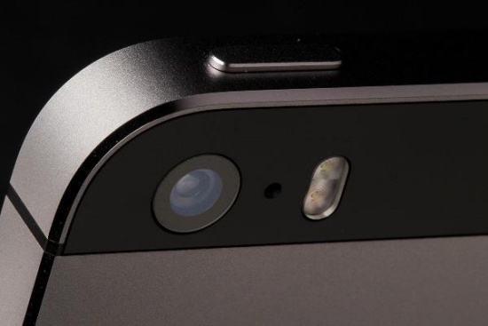 Nút nguồn có nhiều vai trò quan trọng thay nut nguon iPhone 5s