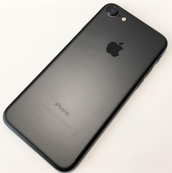 Thay vỏ iPhone 7 chất lượng tại Fastcare