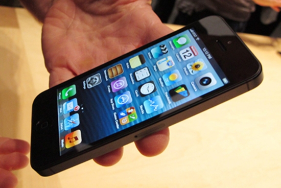 iPhone 5 được nhiều tín đồ công nghệ yêu thích Thay volume iPhone 5