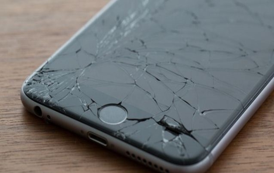 Iphone 7 Bị Vỡ Màn Hình, Bạn Phải Làm Sao Dể Khắc Phục?